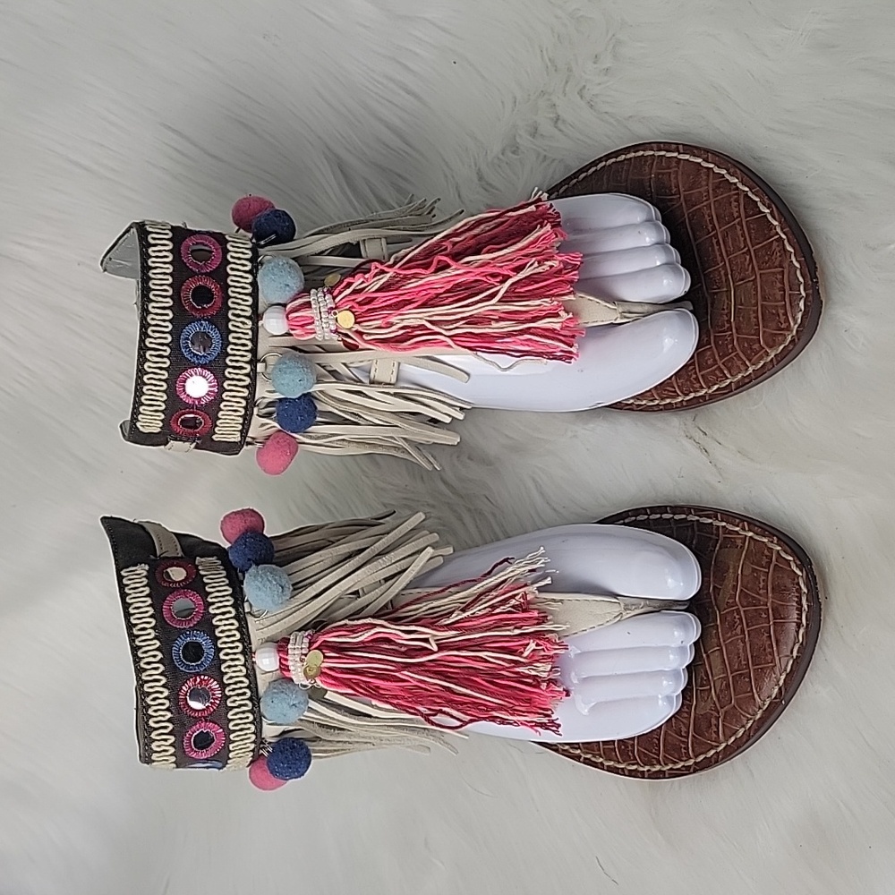 SAM EDELMAN Gere Western Fringe Pom‎ Pom Boho Hippie Gladiator Thong Sandals 8.5 - Picture 2 of 14